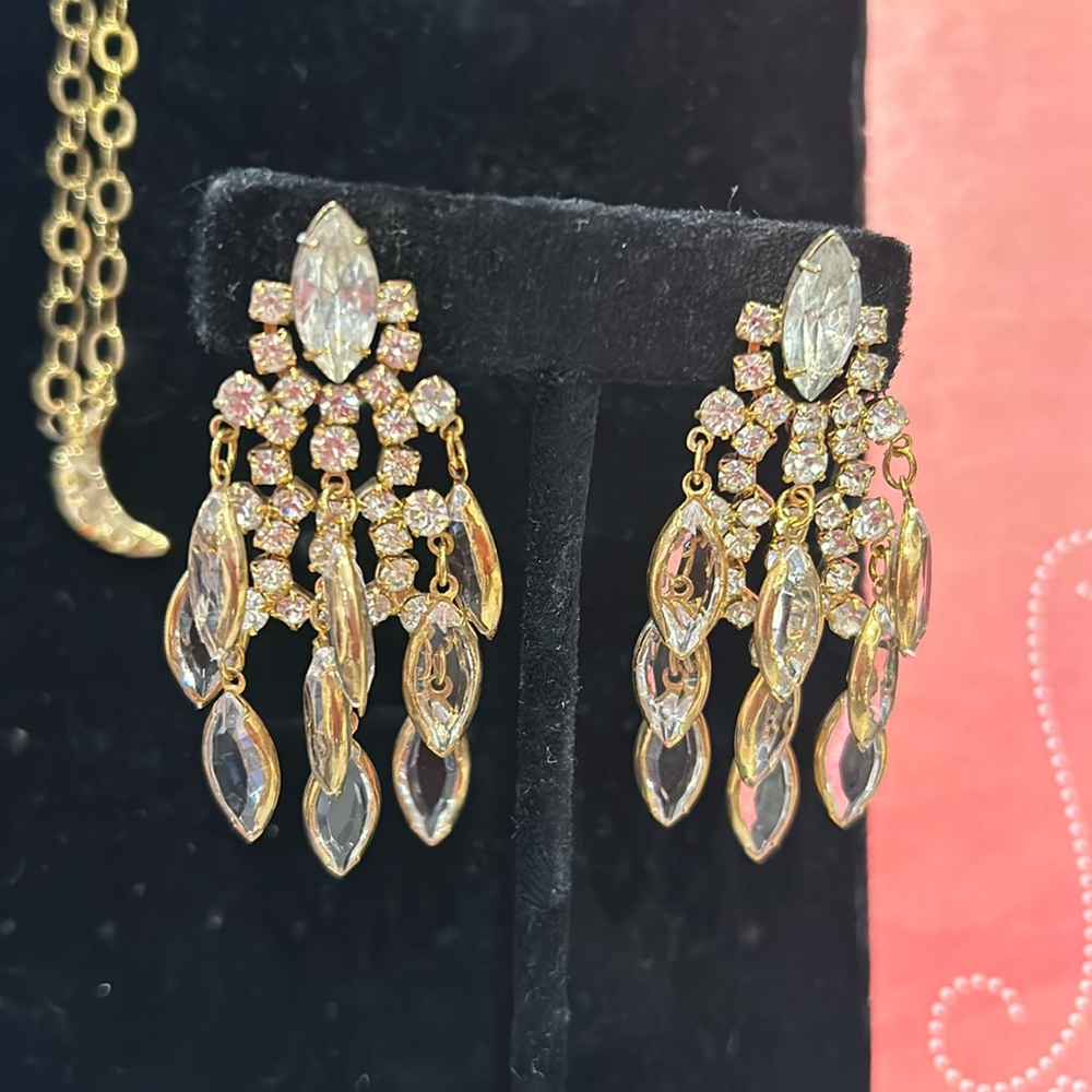 Vintage Crystalaire Earrings -Boutique